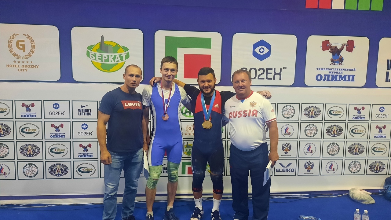Томич стал бронзовым призером чемпионата России по тяжелой атлетике