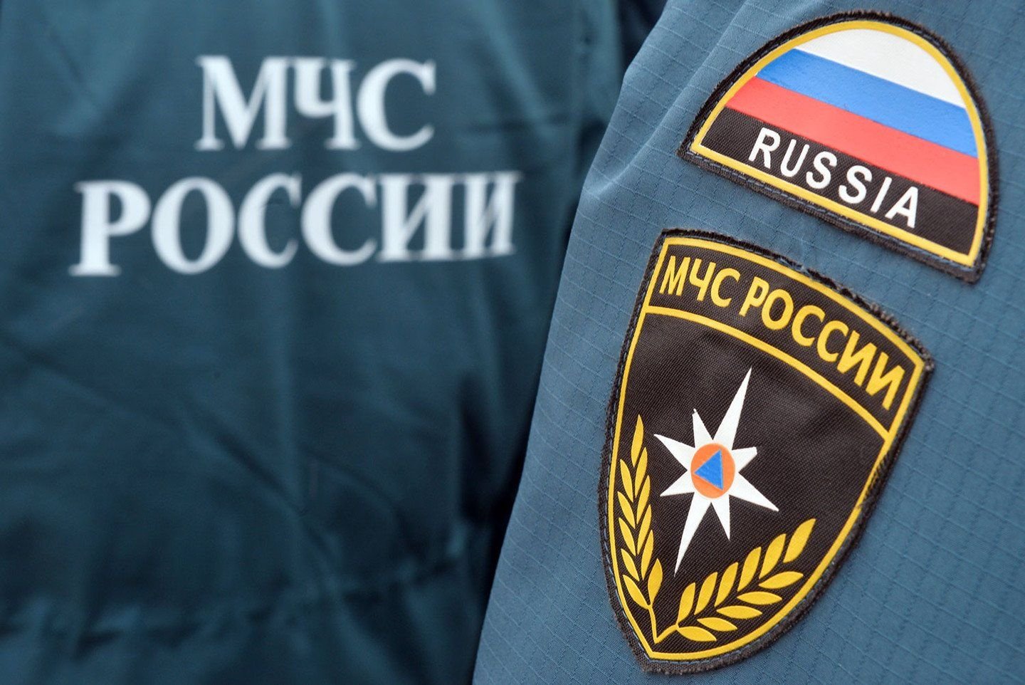 Сотрудники ГИМС МЧС России спасли двух тонущих парней