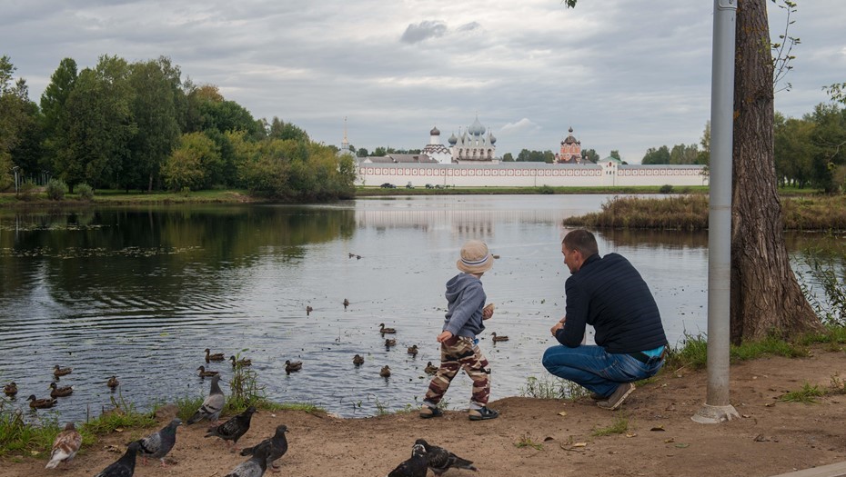 Единое пособие для малоимущих семей с детьми появится в России с 2023г